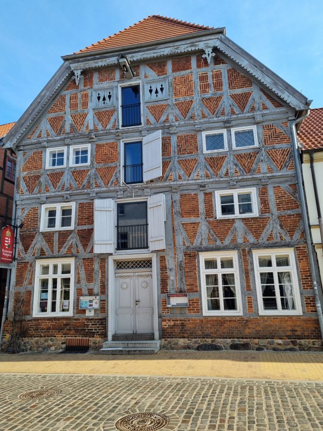 Hausansicht 1